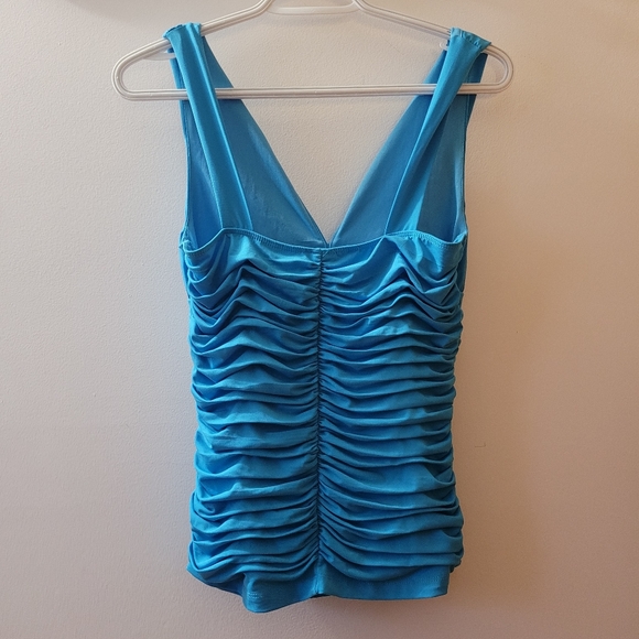 Women's V-neck Blue Gathered Top - Picture 3 of 4